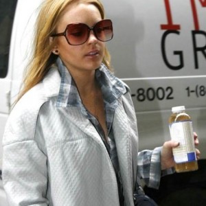 Lindsay Lohan drinking Kombucha tea